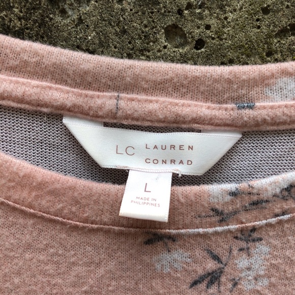 LC Lauren Conrad Pink Floral Top - Picture 6 of 10